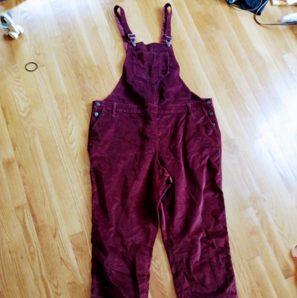 Old Navy Denim - Old Navy Velvet Burgundy Overalls 20
